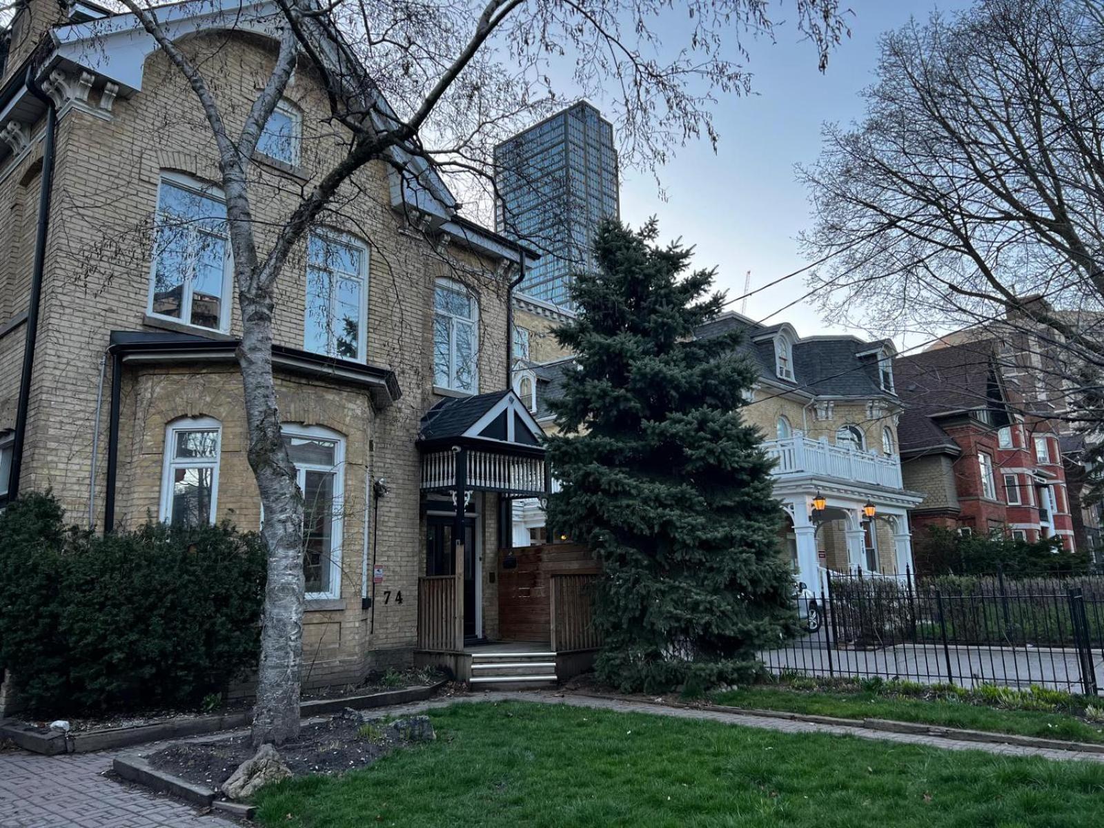 Sweet Home Toronto Exterior foto